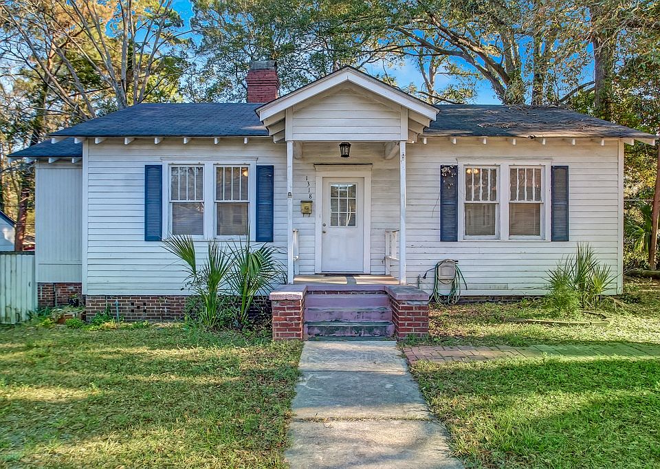 1318 SE 36th St, Savannah, GA 31404 | Zillow