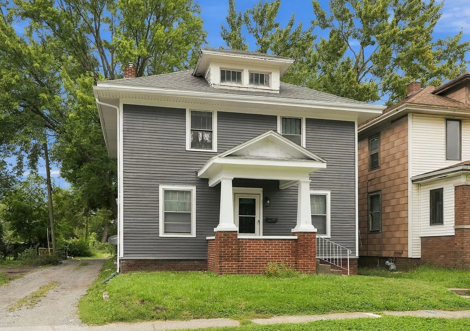 4-bedroom house near downtown Fort Wayne! — Photo 1