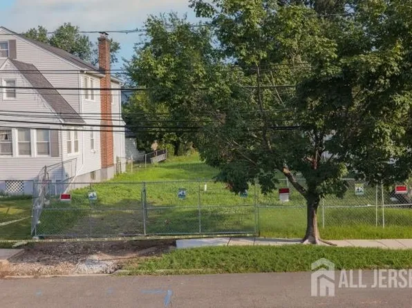 272 Beechwood Ave, Union, NJ 07083