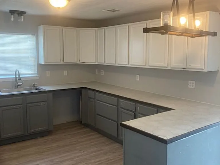 7055 Bell Cir — Photo 10