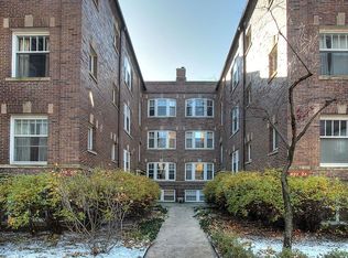 418 Hamilton St APT 1, Evanston, IL 60202