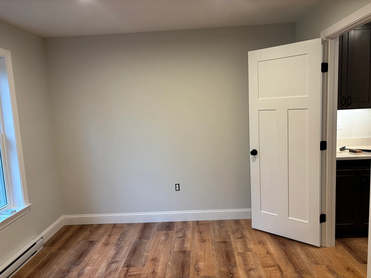 2 bed, 840 sqft, $2,000 — Photo 3