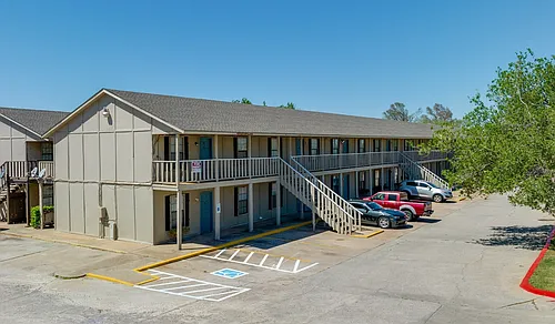 Parkridge Apartments Photo 1