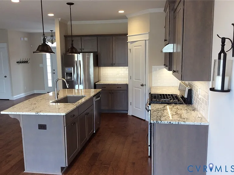 7372 Adams Farm Rd — Photo 5