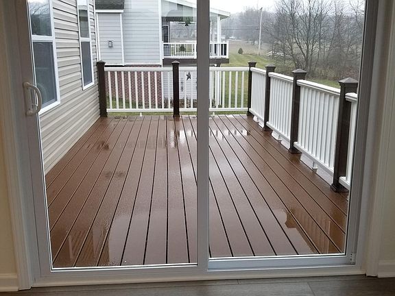 10 x20 Trex deck off of sun room