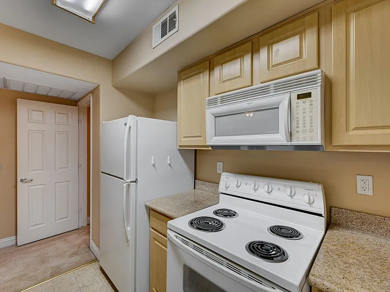8000 W Badura Ave #2082 — Photo 16