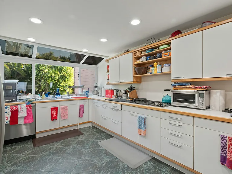 867 Aubrey Ct #3 — Photo 10