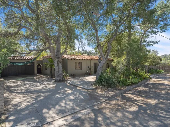 978 Kent St, Altadena, CA 91001