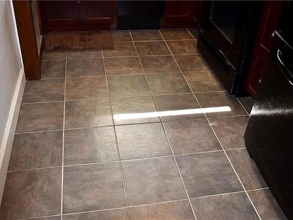 4th image of 260 Church St APT 3D2