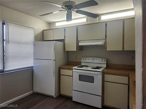 5th image of 232 NE 16th Pl #1