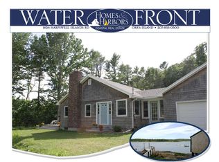 72 Eggemoggin Rd, Harpswell, ME 04079