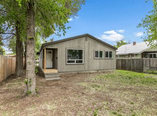 827 NW Cedar Ave, Redmond, OR 97756