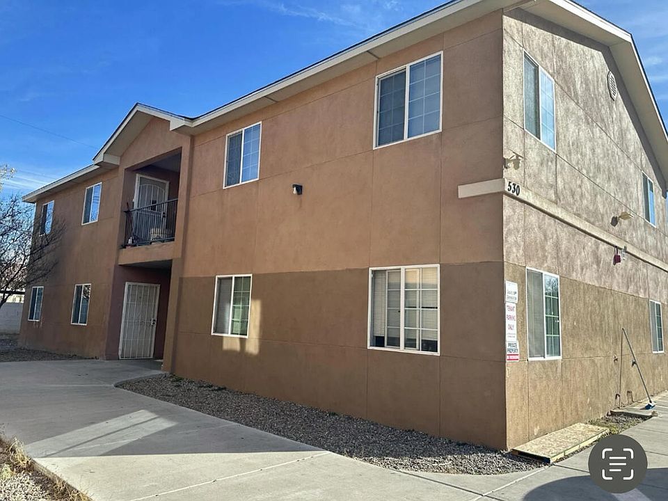 1st image of 530 Alvarado Dr SE