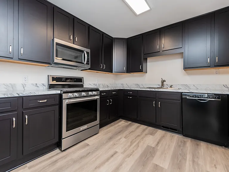225 Autumn Trace Ct — Photo 9