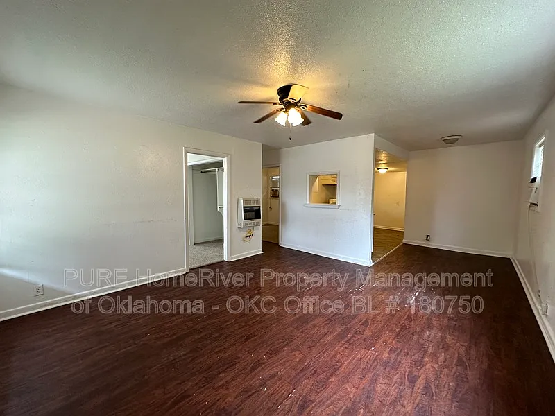 2 bed, 1.0 bath, 624 sqft, $950 — Photo 3