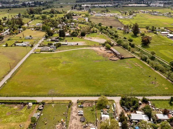 4400 Whistler Ave, Santa Rosa, CA 95407