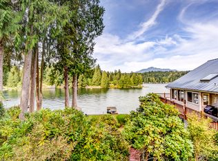 319 W Shore Loop Rd, Snohomish, WA 98290