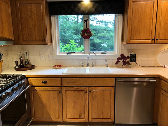 5th image of 11301 Brookshire Dr