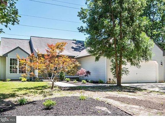 2nd image of 50 Catherine Dr
