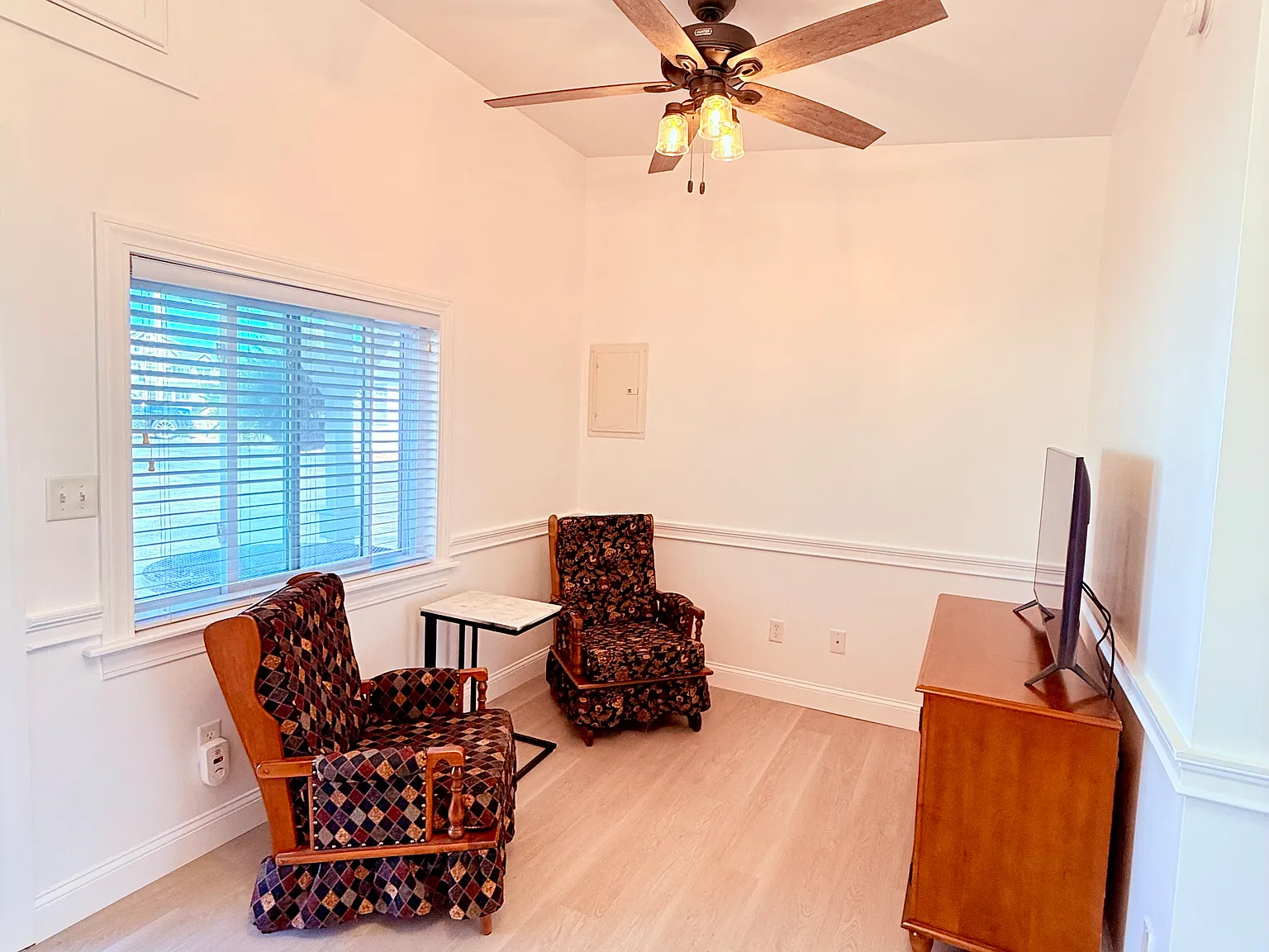 1 bed, 500 sqft, $1,500 — Photo 3