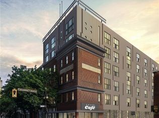 121 King St E #407, Hamilton, ON L8N 1A9