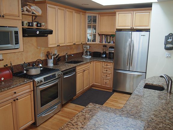 All Kitchen Aid & granite