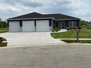 3204 Kames Cir, Springfield, IL 62711