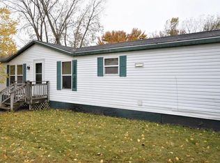 1574 Plank Rd, Menasha, WI 54952