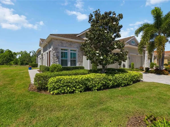 2410 Starwood Ct, Bradenton, FL 34211