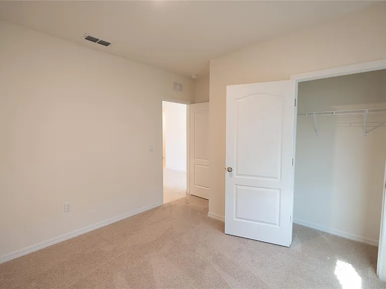 444 Taylor Groves Dr — Photo 26