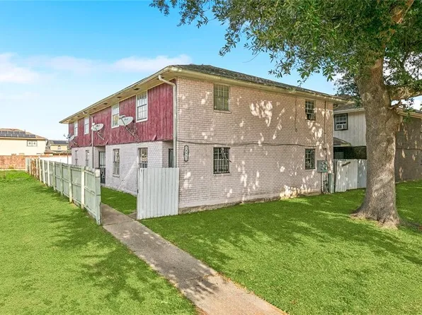 10921 Roger Dr, New Orleans, LA 70127