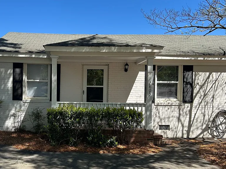2801 Blossom St — Photo 1