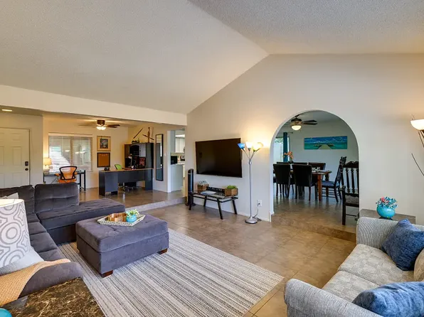 5231 W Ironwood Dr, Glendale, AZ 85302