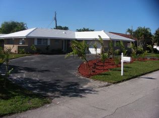 1221 Bimini Ln, Riviera Beach, FL 33404