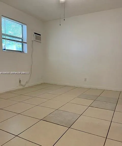 1204 NE 5th Ave #3 — Photo 6