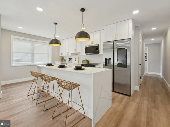 8422 Richmond Hwy APT 69, Alexandria, VA 22309