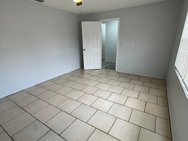 2801 Avenue U NW — Photo 22