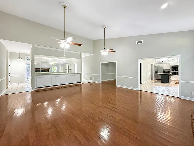 2320 Copper Trail Ln — Photo 11