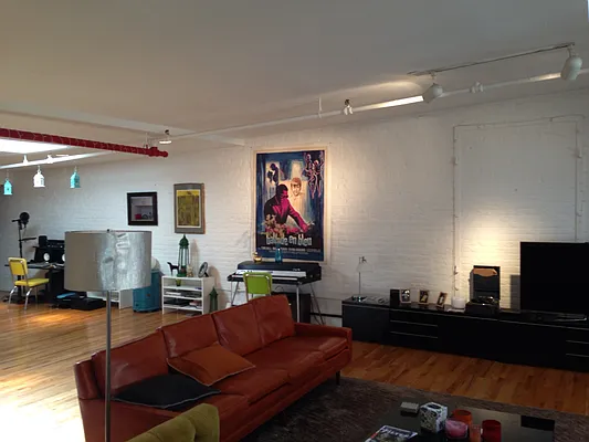 Rented by Manhattan Property Group | media 3