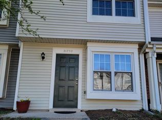 21732 Calamary Cir, Sterling, VA 20164