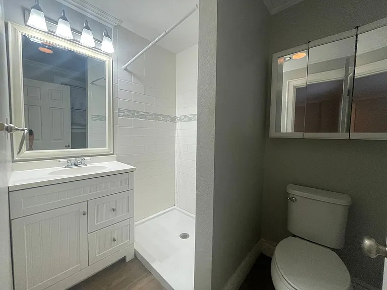 2101 S Josephine St #112 — Photo 7