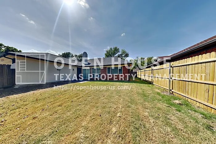 3006 Sierra Dr — Photo 19