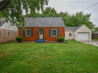 3672 67th St, Urbandale, IA 50322