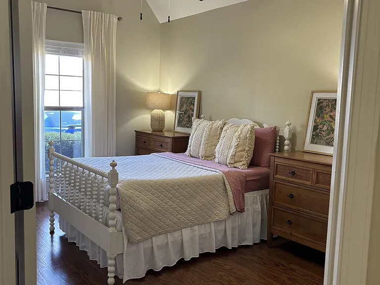 6399 William Hill Dr — Photo 35