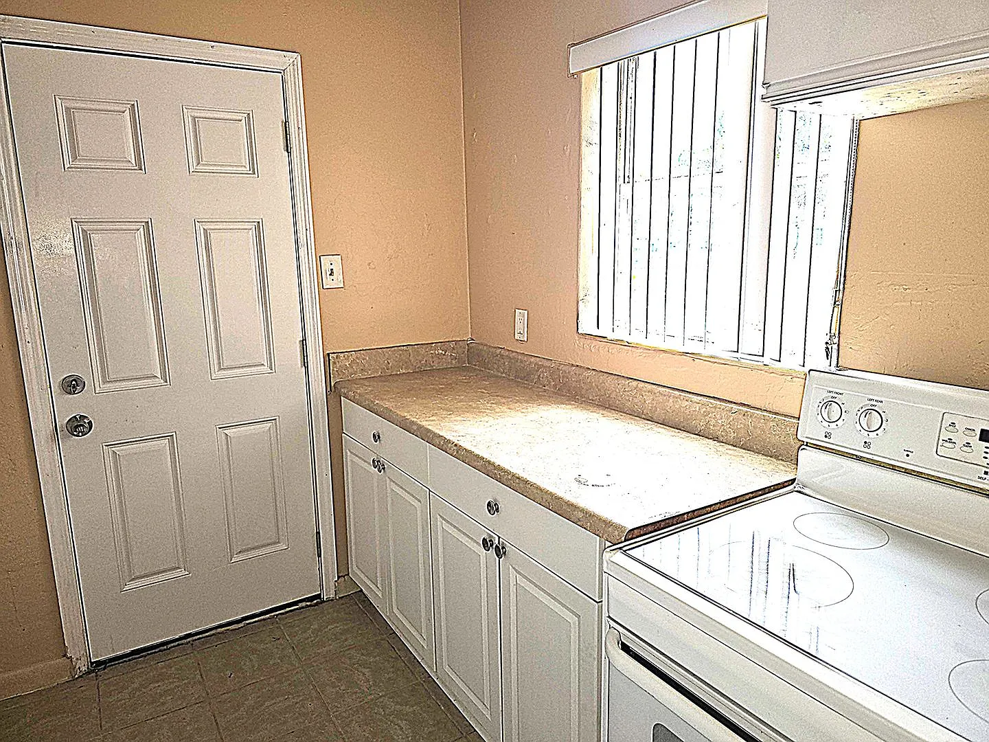 Charming 2-bedroom, 1-bath home in Daytona Beach — Photo 3