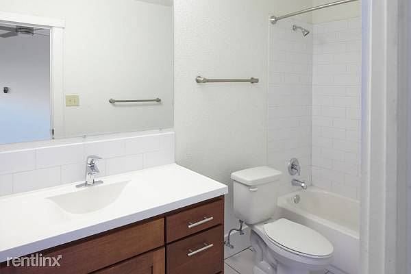 2nd image of 545 Pleasant St