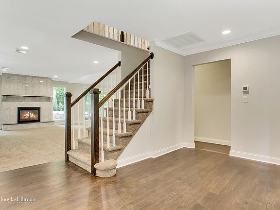 3rd image of 4 Knox Pl