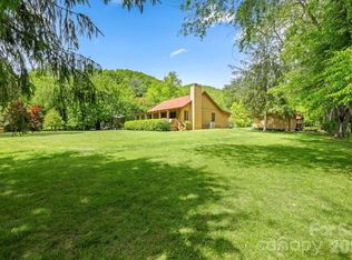 300 Bugle Boy Dr, Cullowhee, NC 28723