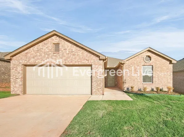 420 Silas Dr, Tuttle, OK 73089
