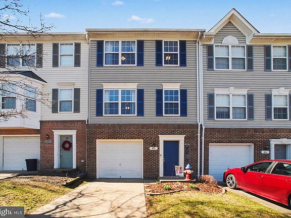 3rd image of 46 Morton Rdg